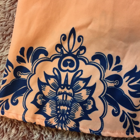 Lovely pink mini dress - Picture 3 of 3